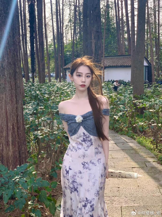 漫长的季节 封面